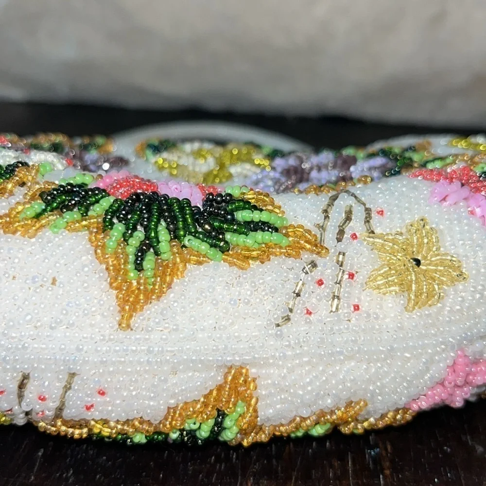 Vintage all beaded clutch bag white with flowers dainty delicate feminine pretty